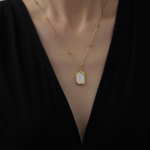 Bicolor Floral Pendent Necklace*Gold Necklace*Waterproof Jewelry - Picture 5 of 7